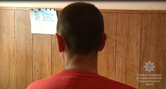 Ограбление и стрельба в полицейского: в Днепре раскрыли преступление 3