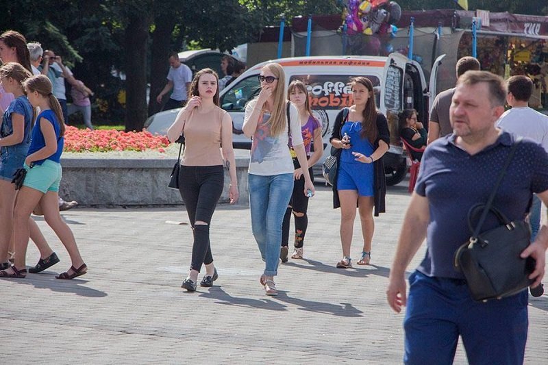 В Днепре началось празднование Дня молодежи 5