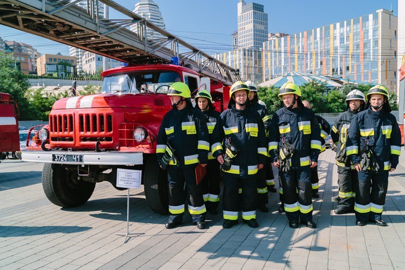 Спасатели Днепра получили уникальную амуницию 2