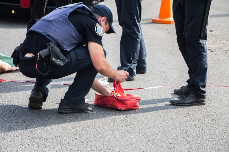 Страшное ДТП на Новом мосту: инвалид сбил 13-летнюю девочку 2