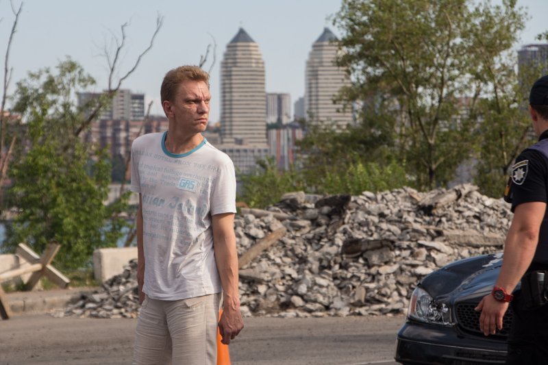 Страшное ДТП на Новом мосту: инвалид сбил 13-летнюю девочку 6