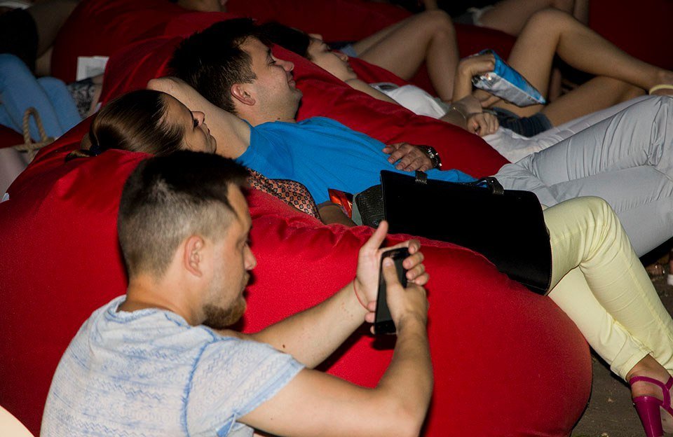 В парке Глобы показали первый фильм под открытым небом 8