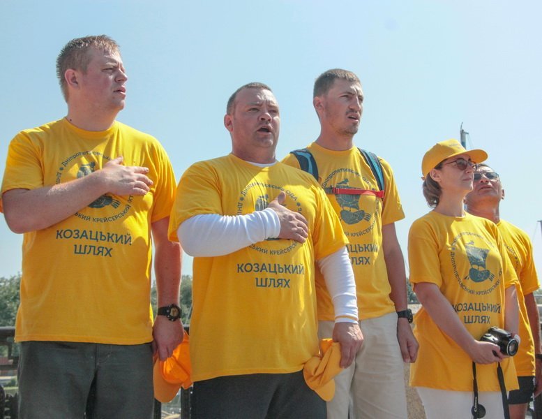 500 километров по воде: в Днепре стартовала недельная регата "Козацький шлях" 2