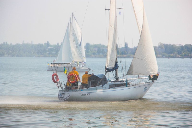 500 километров по воде: в Днепре стартовала недельная регата "Козацький шлях" 13