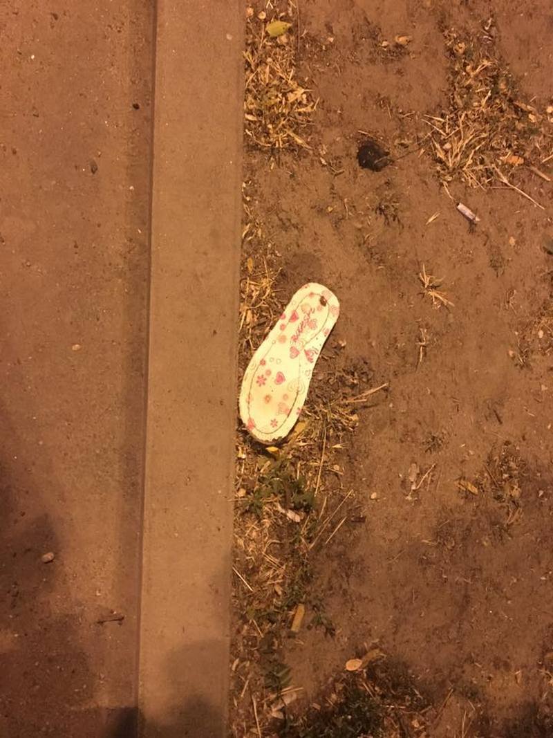 На Слобожанском проспекте сбили коляску с ребенком: полиция разыскивает водителя 5