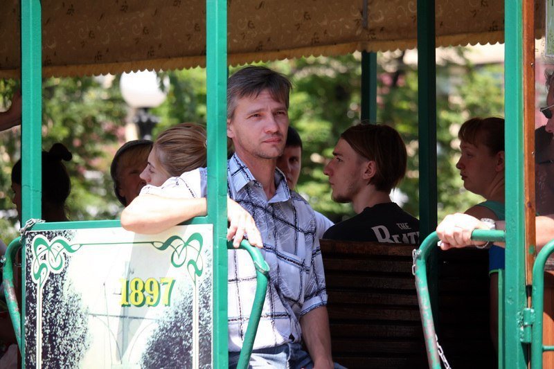 Информатор вышел «на охоту» в Днепре: ищите себя на фотографиях 16