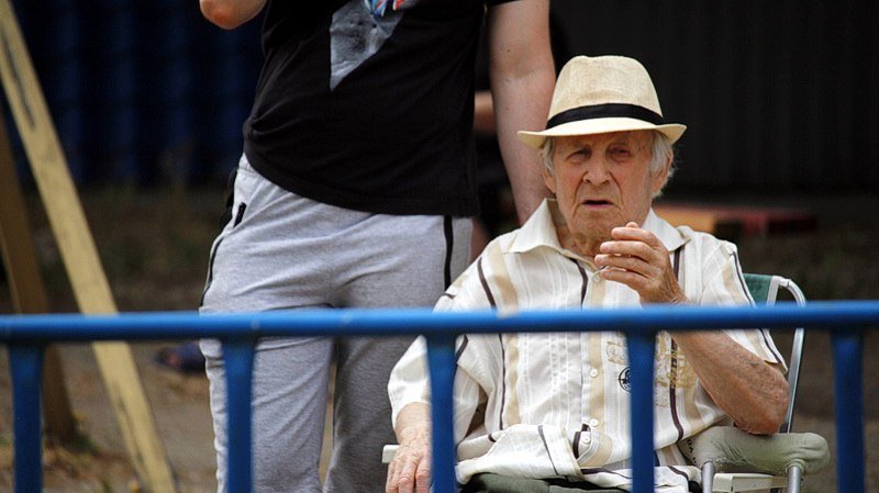 Вой сирен, пожарные и скорая: что происходило на проспекте Героев 18