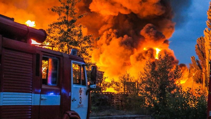 Пожар на Осенней: появились фото и видео из эпицентра события 17