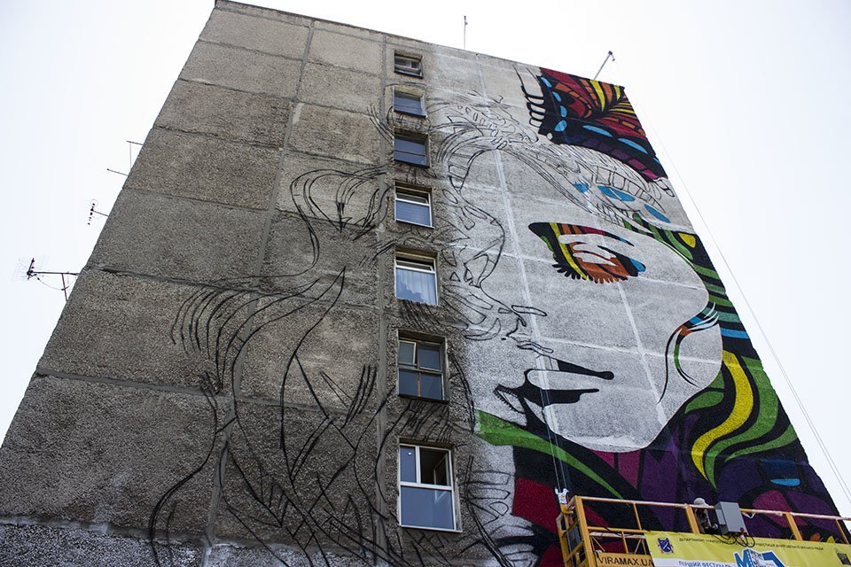 Мастерство и краски: как в Днепре рисуют муралы 2