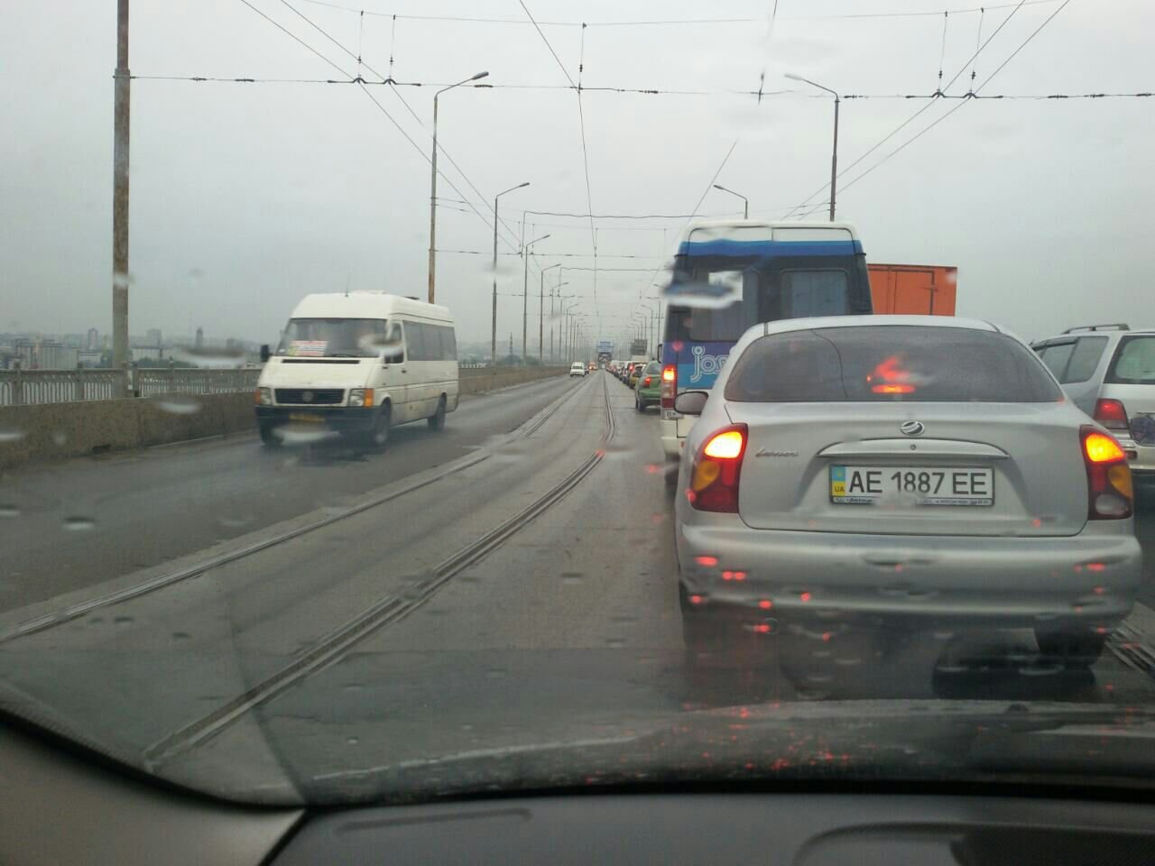 ДТП на Амурском мосту: столкнулись три автомобиля 7