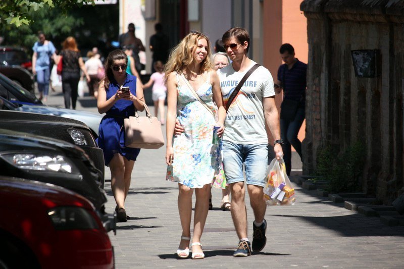 Информатор вышел «на охоту» в Днепре: ищите себя на фотографиях 14