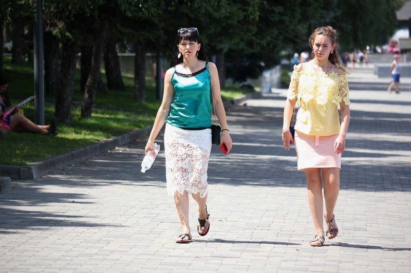 Информатор вышел «на охоту» в Днепре: ищите себя на фотографиях 27