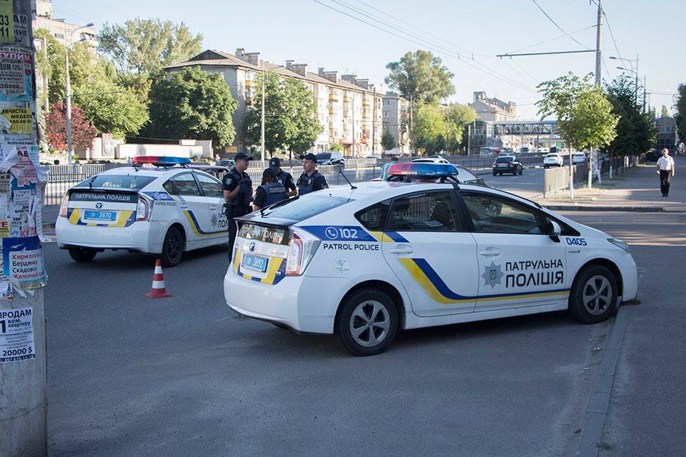 ДТП на Слобожанском проспекте: велосипедист столкнулся с автомобилем Nissan 1