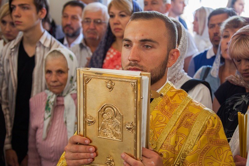 В центре Днепра открыли новый храм и воскресную школу при нем 2