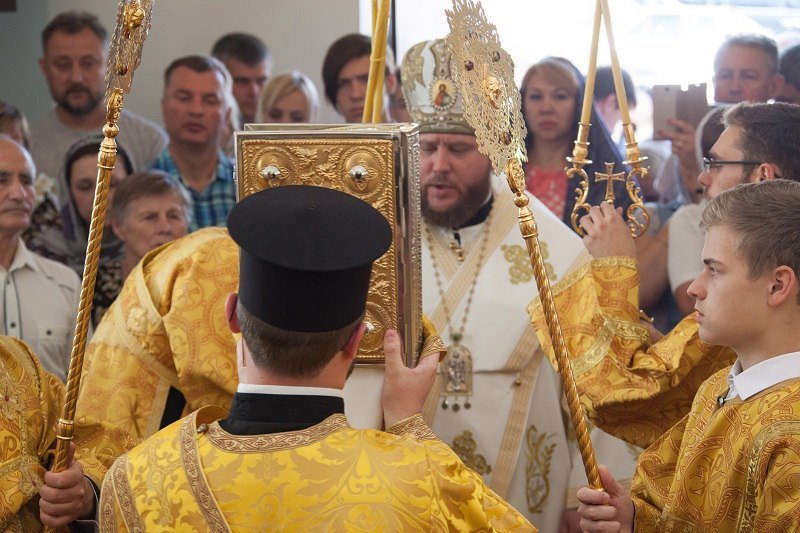 В центре Днепра открыли новый храм и воскресную школу при нем 3