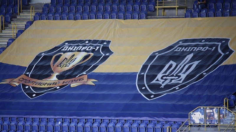 На "Днепр-Арене" впервые сыграли СК "Днепр-1" и ФК "Буковина" 5