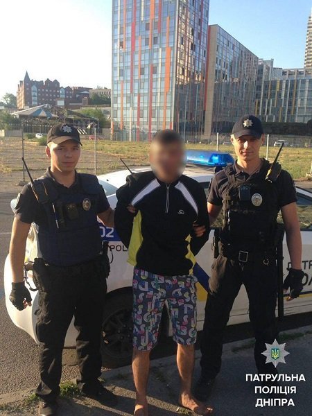 Почтальон Печкин: в Днепре задержали мужчину, укравшего велосипед 1