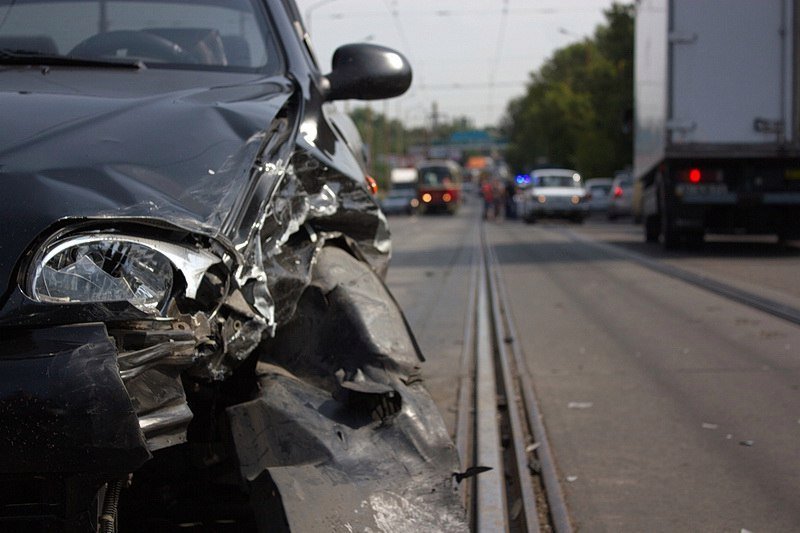 ДТП на Старом мосту: дорогу не поделили два Lanos 1