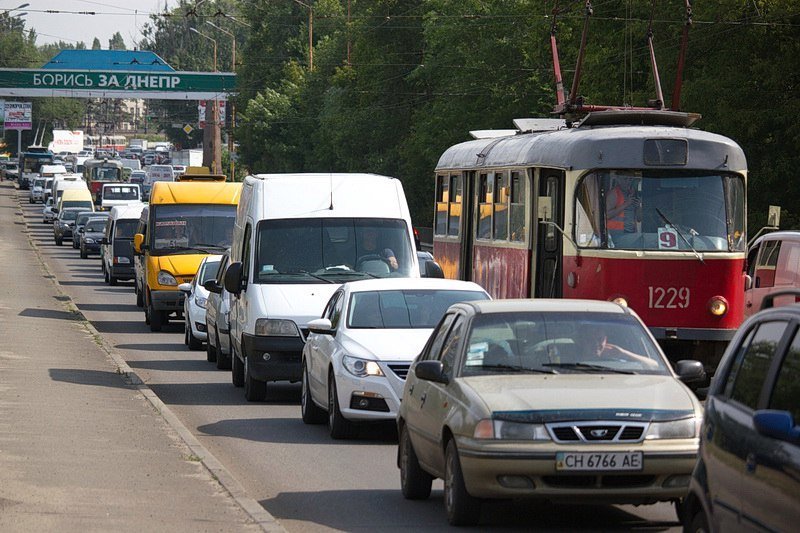 ДТП на Старом мосту: дорогу не поделили два Lanos 5