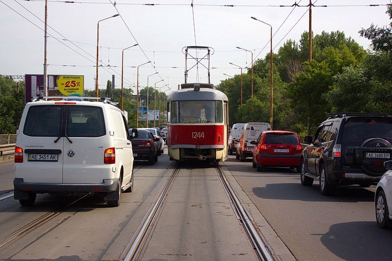 ДТП на Старом мосту: дорогу не поделили два Lanos 6