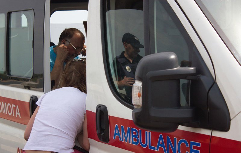 На Новом мосту девушка два раза за сутки хотела покончить с собой 8