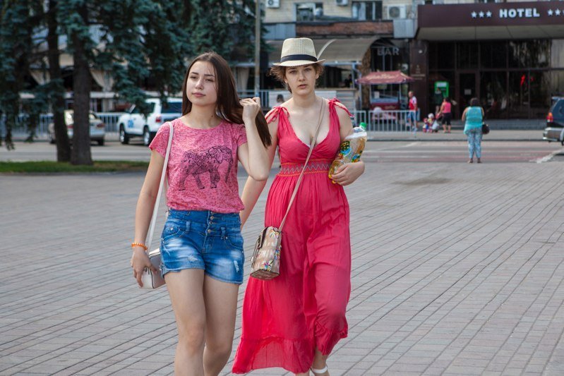 Информатор вышел «на охоту» в Днепре: ищите себя на фотографиях 4