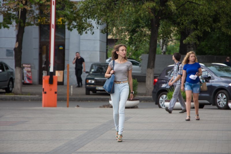 Информатор вышел «на охоту» в Днепре: ищите себя на фотографиях 17