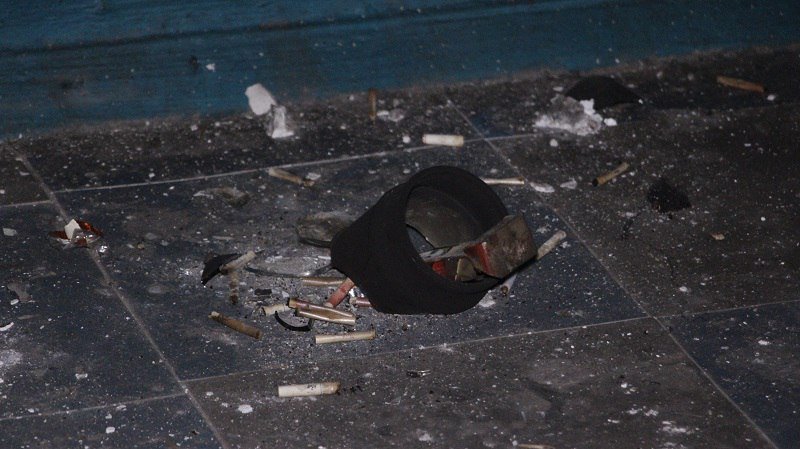 Пожар на Калиновой: в жилом доме загорелся диван на лестничной площадке 2