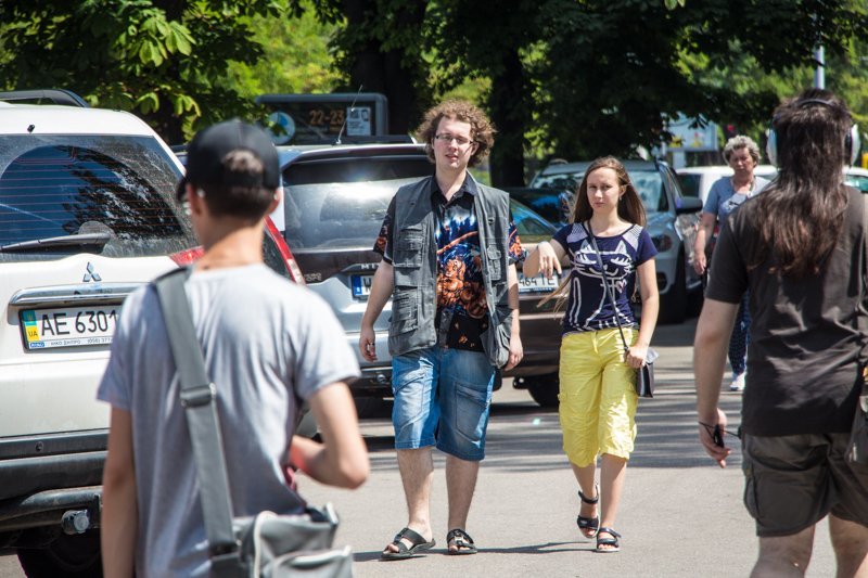 Информатор вышел «на охоту» в Днепре: ищите себя на фотографиях 1