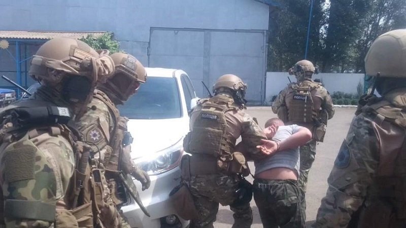 Заказное убийство бизнесмена и грабеж: в Днепропетровской области задержали преступную группировку 2