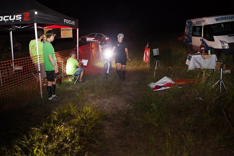 В Днепре начался ночной веломарафон "Днепровские огни" 5