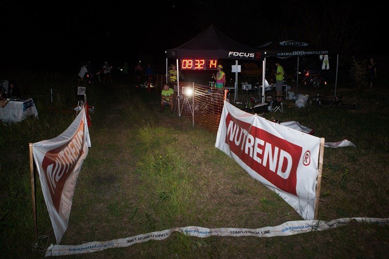 В Днепре начался ночной веломарафон "Днепровские огни" 7