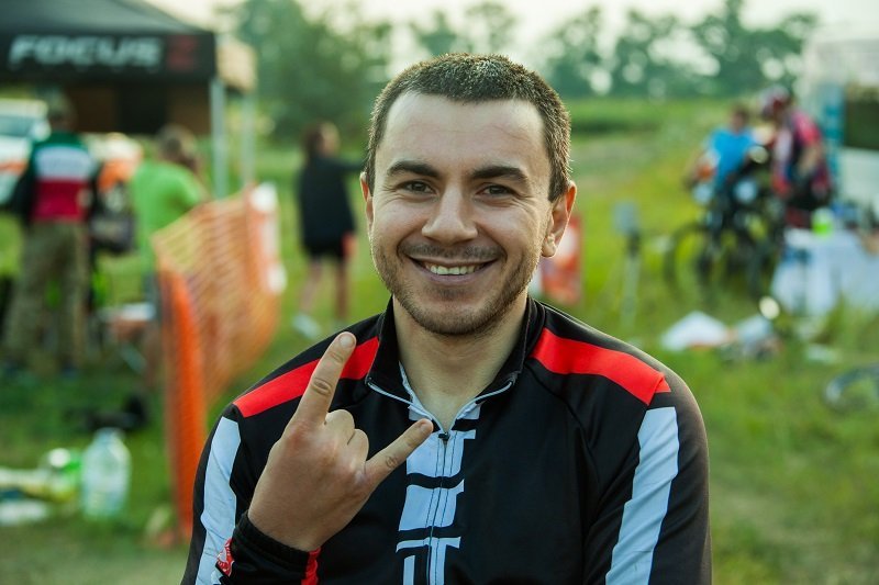 Пыль, усталость и счастье: в Днепре финишировал ночной веломарафон "Днепровские огни" 4