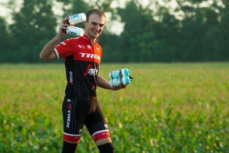 Пыль, усталость и счастье: в Днепре финишировал ночной веломарафон "Днепровские огни" 6