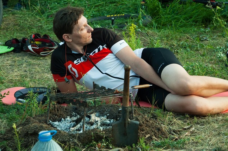 Пыль, усталость и счастье: в Днепре финишировал ночной веломарафон "Днепровские огни" 10