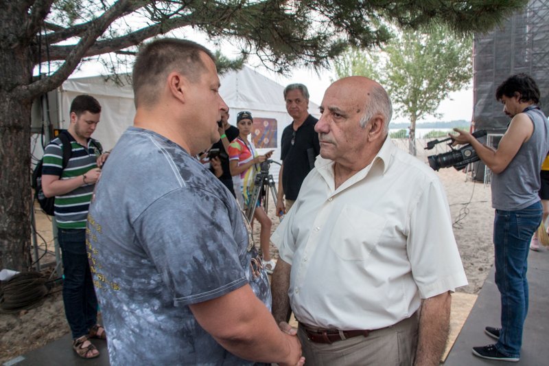 Яника Мерило в сексуальном платье и танцы под дождем: как прошел первый день "Джаза на Днепре" 14