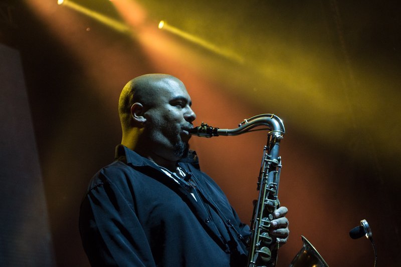 Яника Мерило в сексуальном платье и танцы под дождем: как прошел первый день "Джаза на Днепре" 28