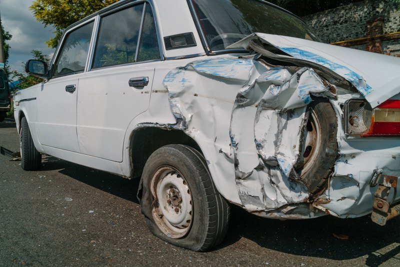 Масштабное ДТП на проспекте Богдана Хмельницкого: пострадал 14-летний мальчик 2