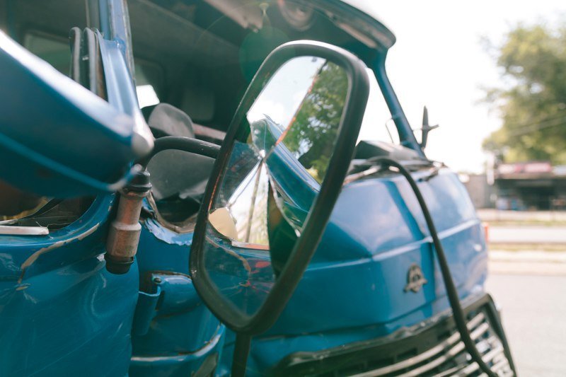 Масштабное ДТП на проспекте Богдана Хмельницкого: пострадал 14-летний мальчик 5