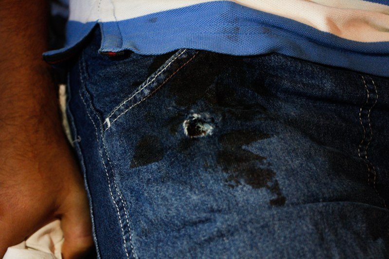 Правила не писаны: водитель Lexus открыл стрельбу по машине с беременной женщиной и ребенком 3