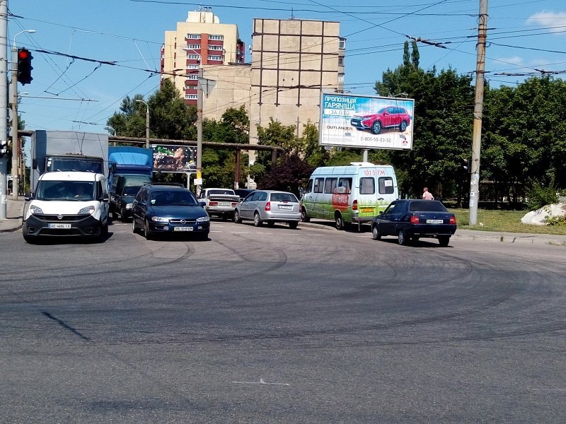 ДТП на перекрестке Калиновой и Янтарной: причиной аварии стал пьяный пешеход 6