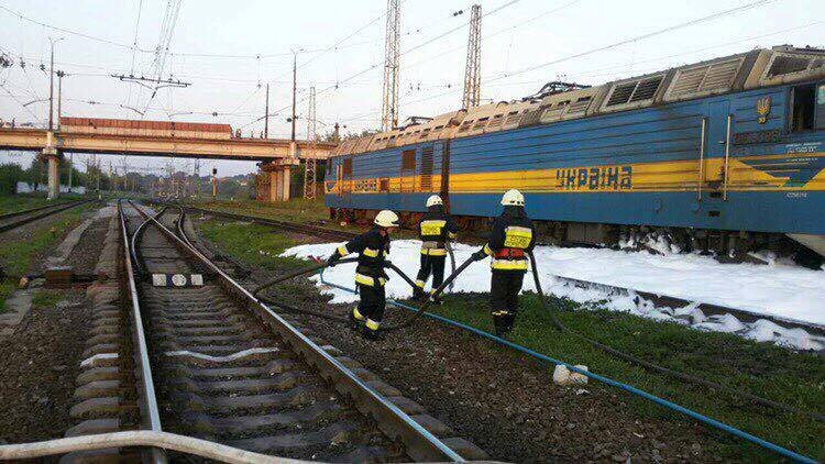 Получи ответ: почему задержаны поезда в направлении Днепра 3