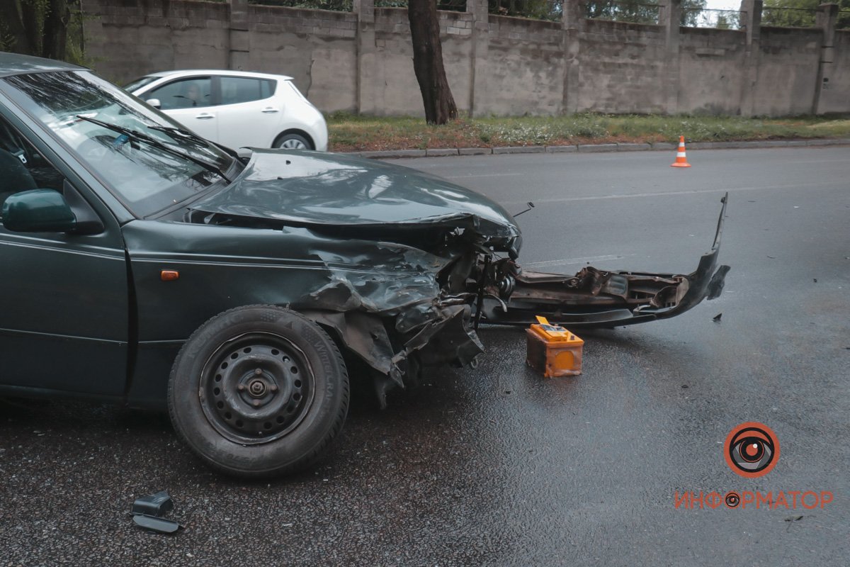 После этого в авто сзади въехал Suzuki После этого в авто сзади въехал Suzuki