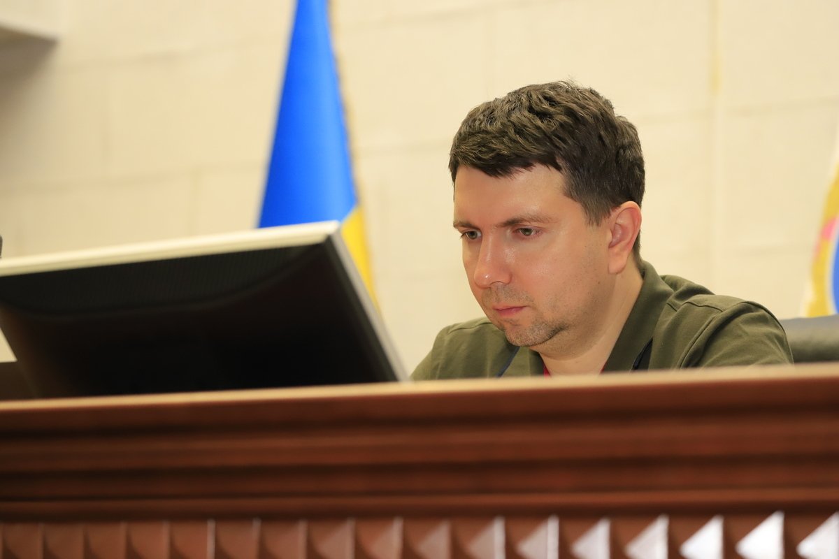 В Днепре для сохранения рабочих мест и поддержки бизнеса сокращают налоги на землю и недвижимость, в некоторых сферах - в 4 раза 3