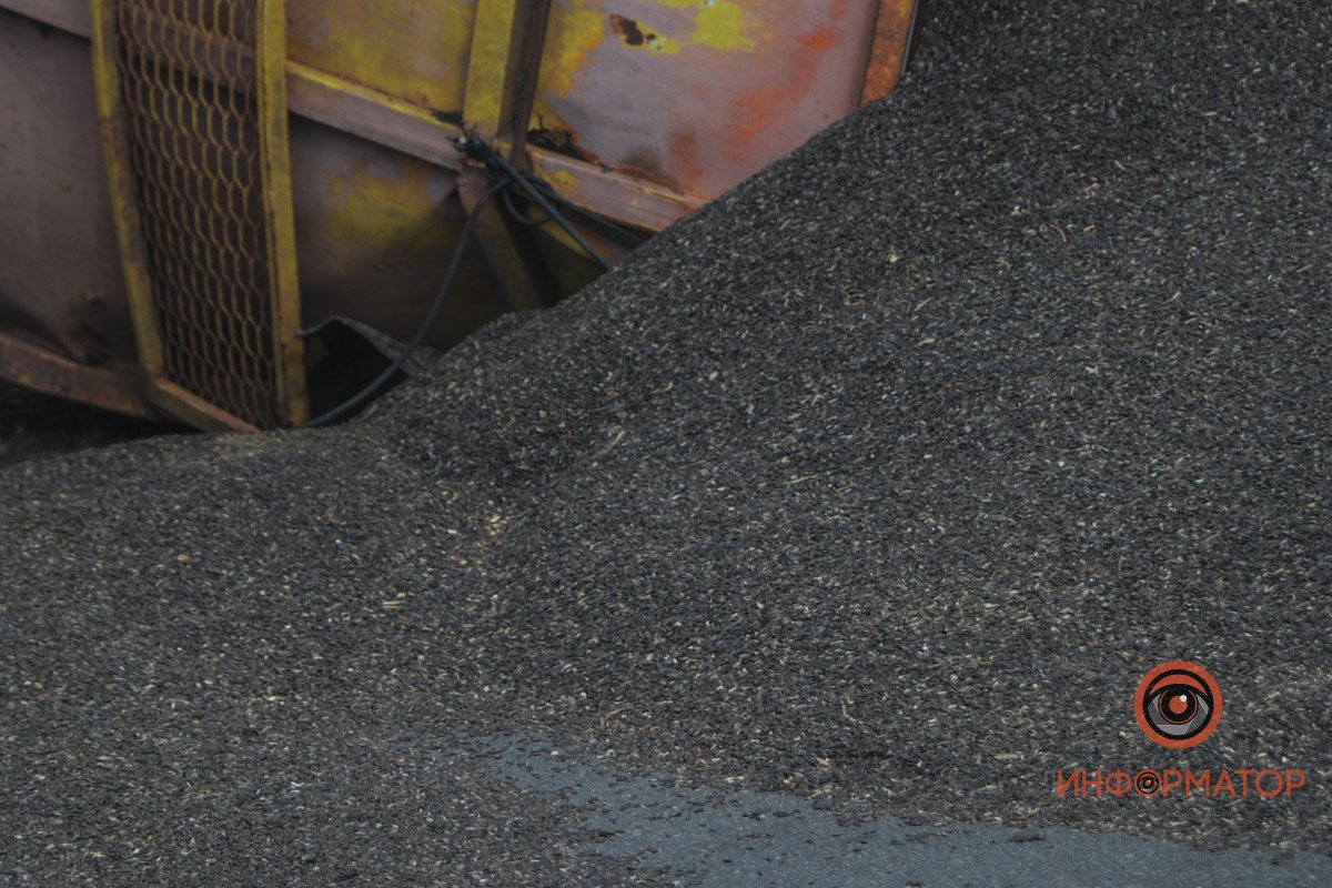 На месте работали полицейские