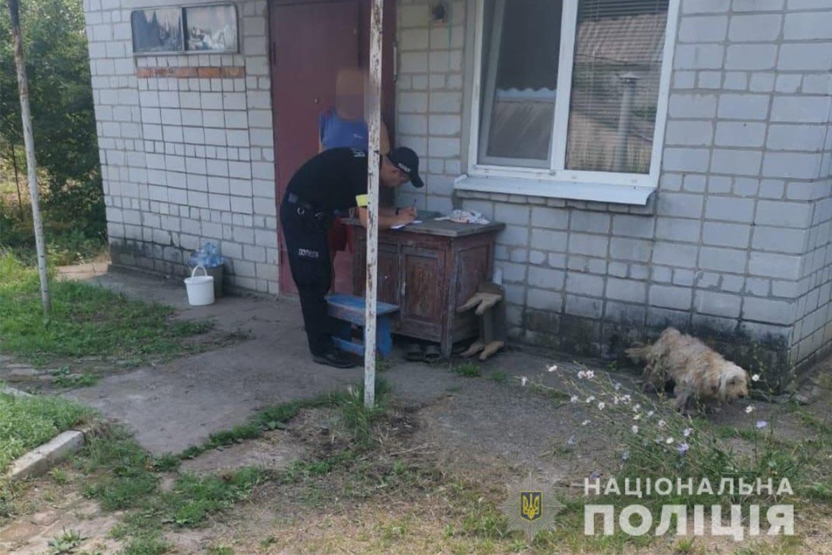 Об'єдналися поліція, волонтери, рятувальники, тероборона і місцеві мешканці Об'єдналися поліція, волонтери, рятувальники, тероборона і місцеві мешканці