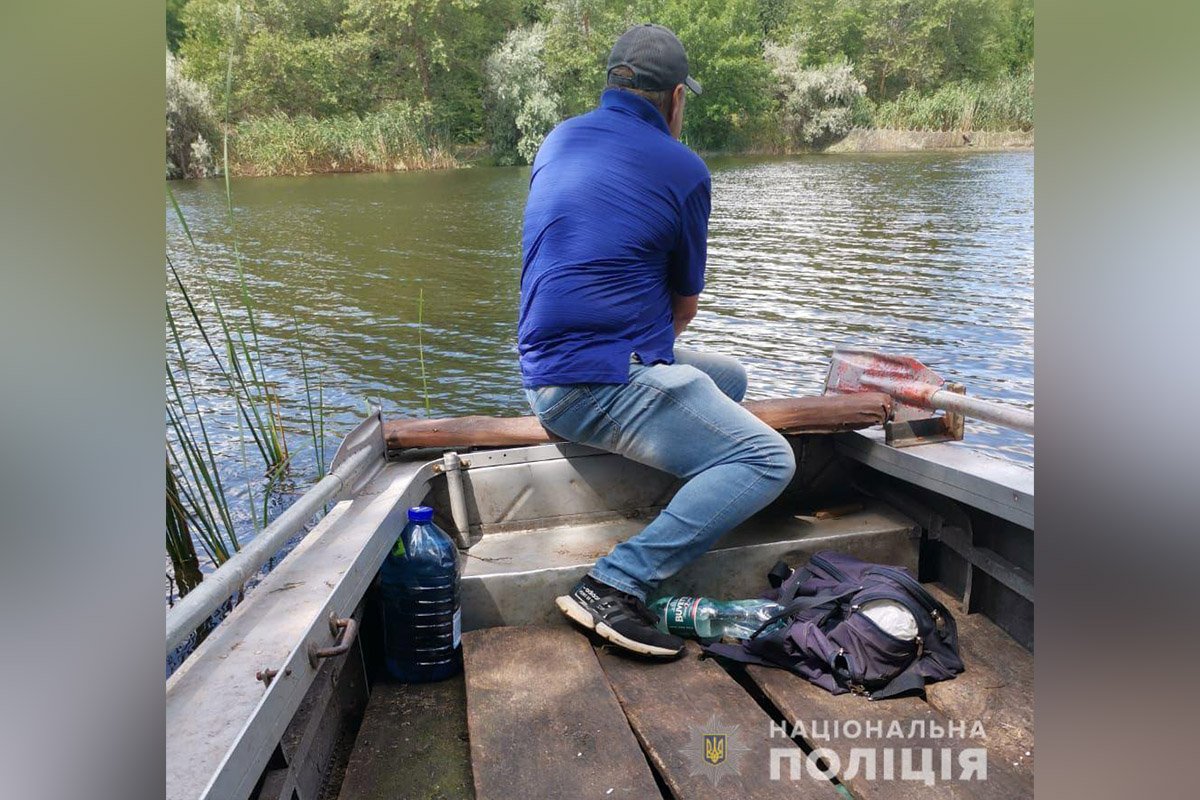 Обстежують акваторію каналу «Дніпро – Донбас» Обстежують акваторію каналу «Дніпро – Донбас»