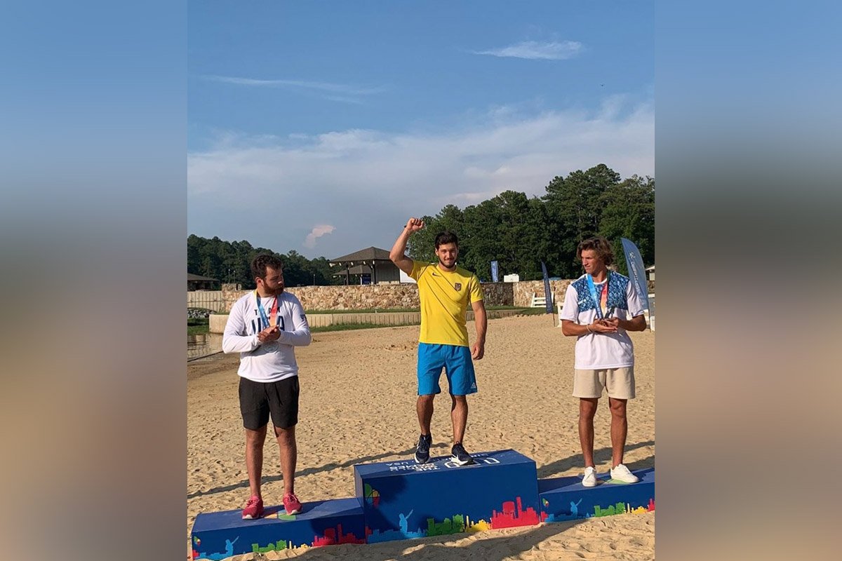 Данило Фільченко на п'єдесталі