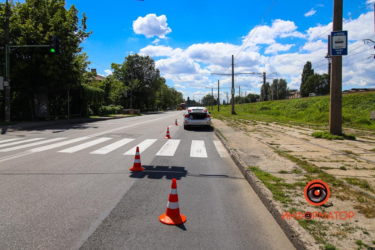 У вівторок, 19 липня, на вулиці Каруни чоловік потрапив під колеса Toyota У вівторок, 19 липня, на вулиці Каруни чоловік потрапив під колеса Toyota