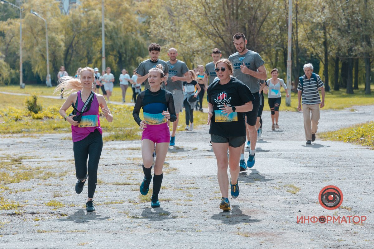 Прийшли декілька десятків учасників